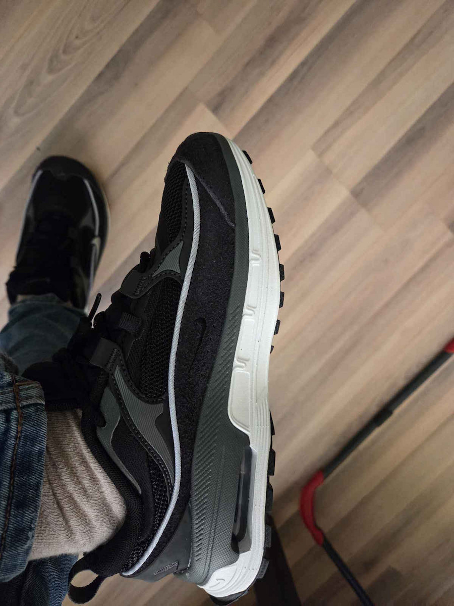 Air Max Bliss Damen Sneakers Black / Oil Grey / Iron Grey / Metallic Silver