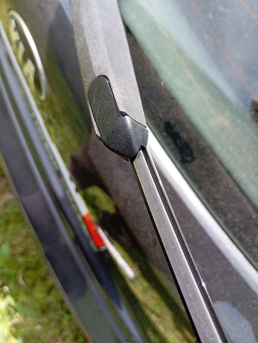Bosch A311H Задна Чистачка за Автомобил 300мм Универсален Kia Ceed (Кийд) / Продължавай BMW X4