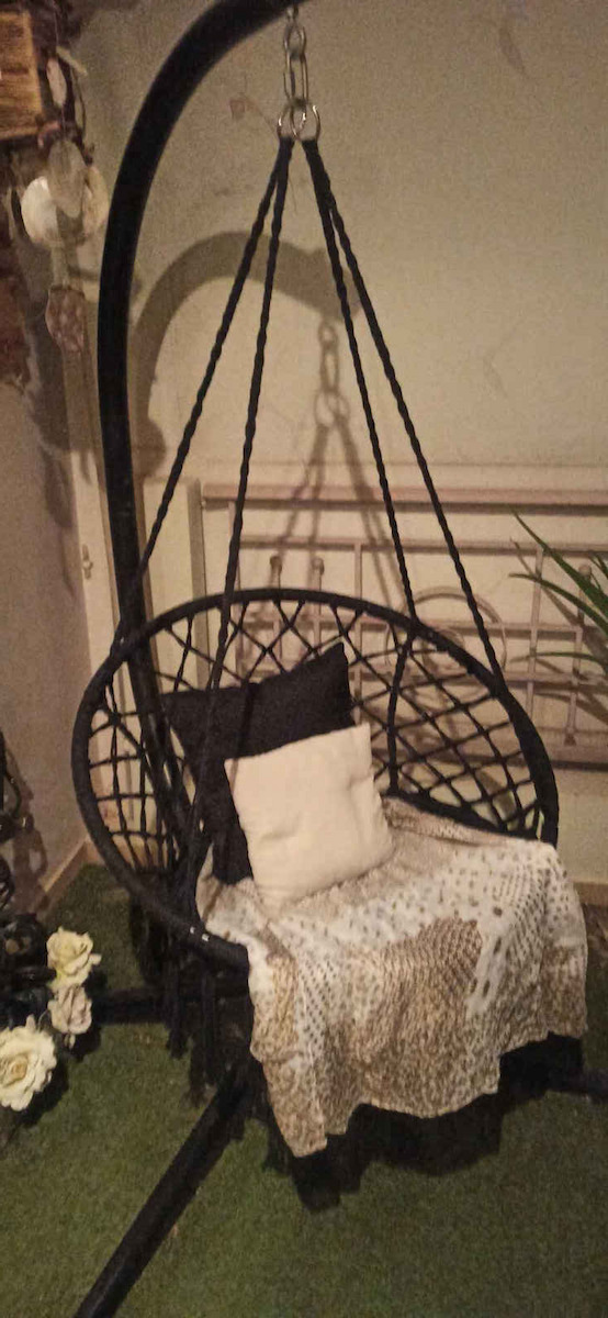 Rattan Swing Black with 120kg Maximum Weight Capacity L60xW60xH40cm