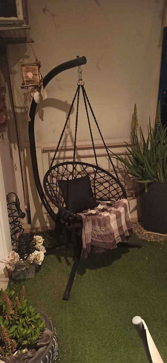 Rattan Swing Black with 120kg Maximum Weight Capacity L60xW60xH40cm
