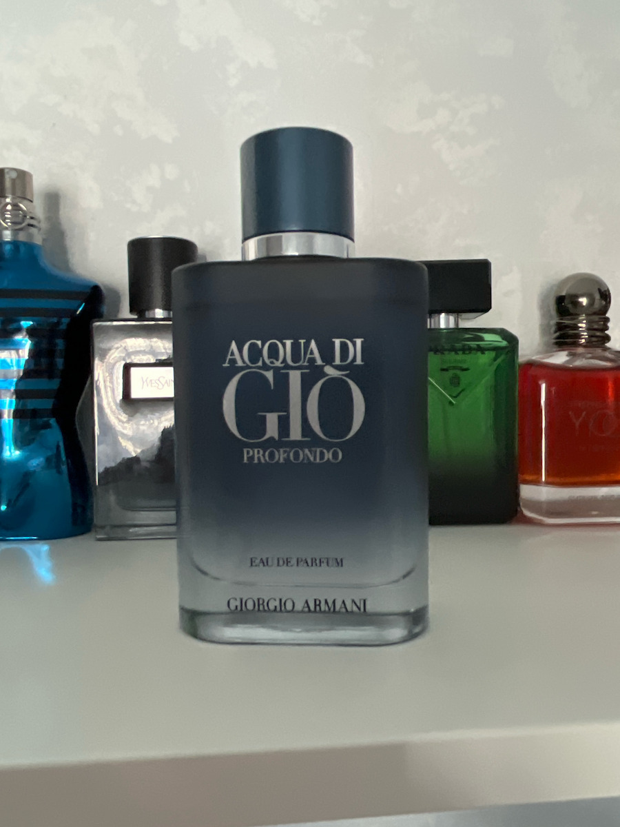 Giorgio Armani Acqua Di Gio Profondo Eau de Parfum Refillable 100ml