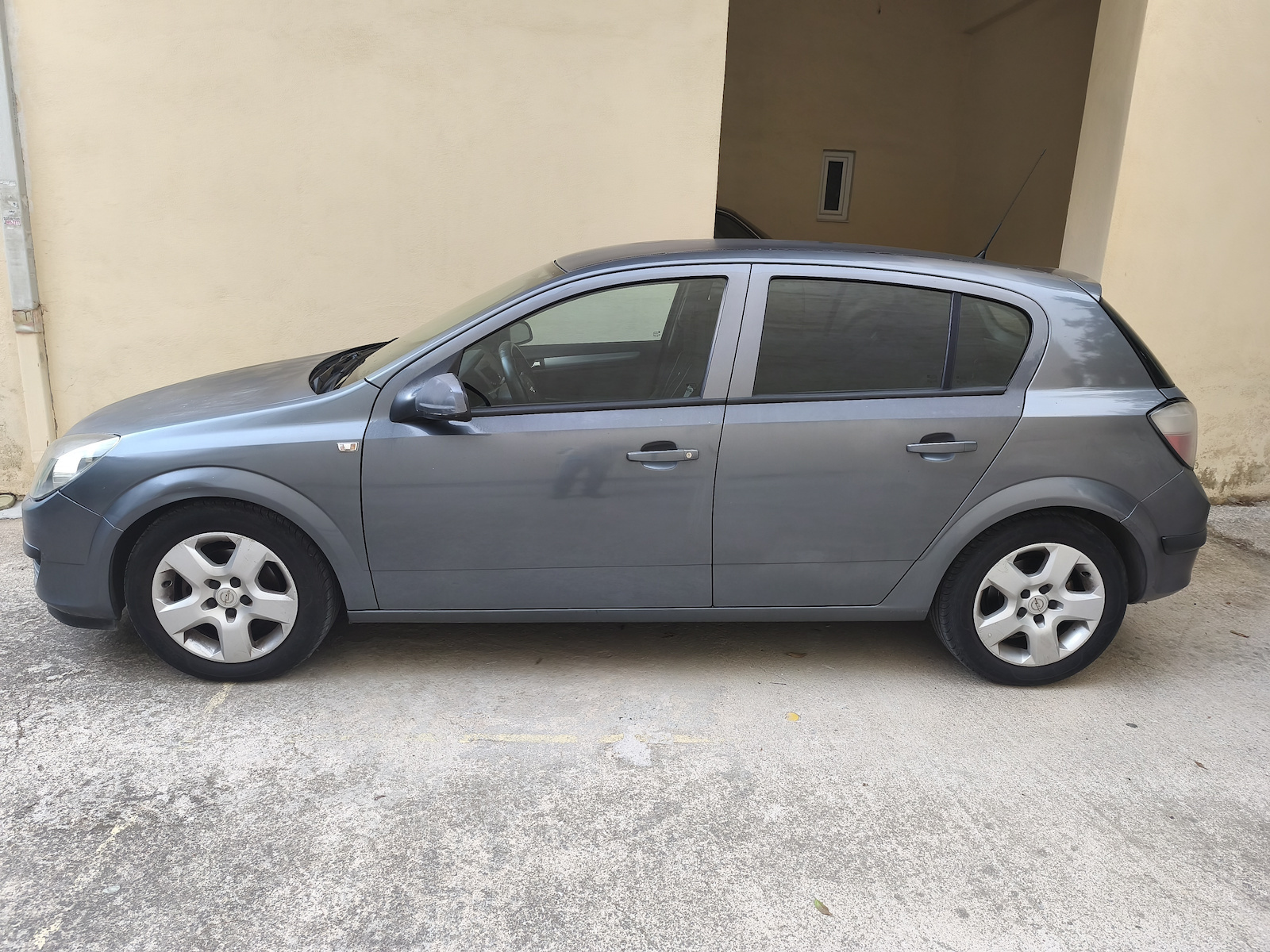 Intensa HP2 205/55R16 91E-Commerce-Website Sommerreifen Reifen für Passagier Auto