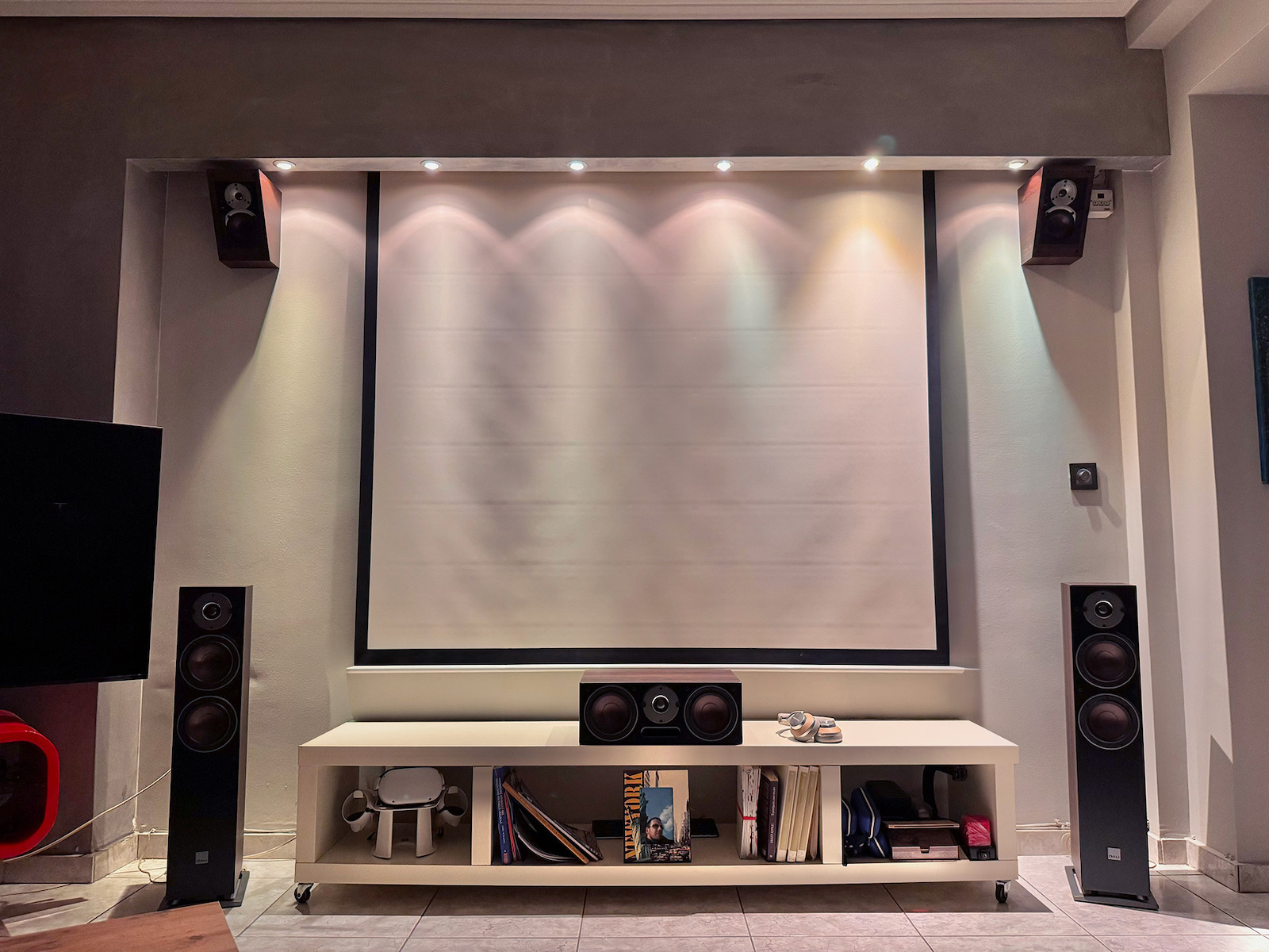 Dali Oberon Vokal Ηχείο Hi-Fi Κεντρικό 150W 2 Δρόμων Π29.5xΒ16.1xΥ44.1εκ. Μαύρο
