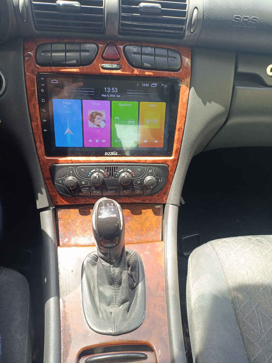 Bizzar Автомобилна Аудио Система (Блутут/USB/AUX/WiFi/GPS/Apple-Carplay/Android-Auto) с Тъчскрийн 9"
