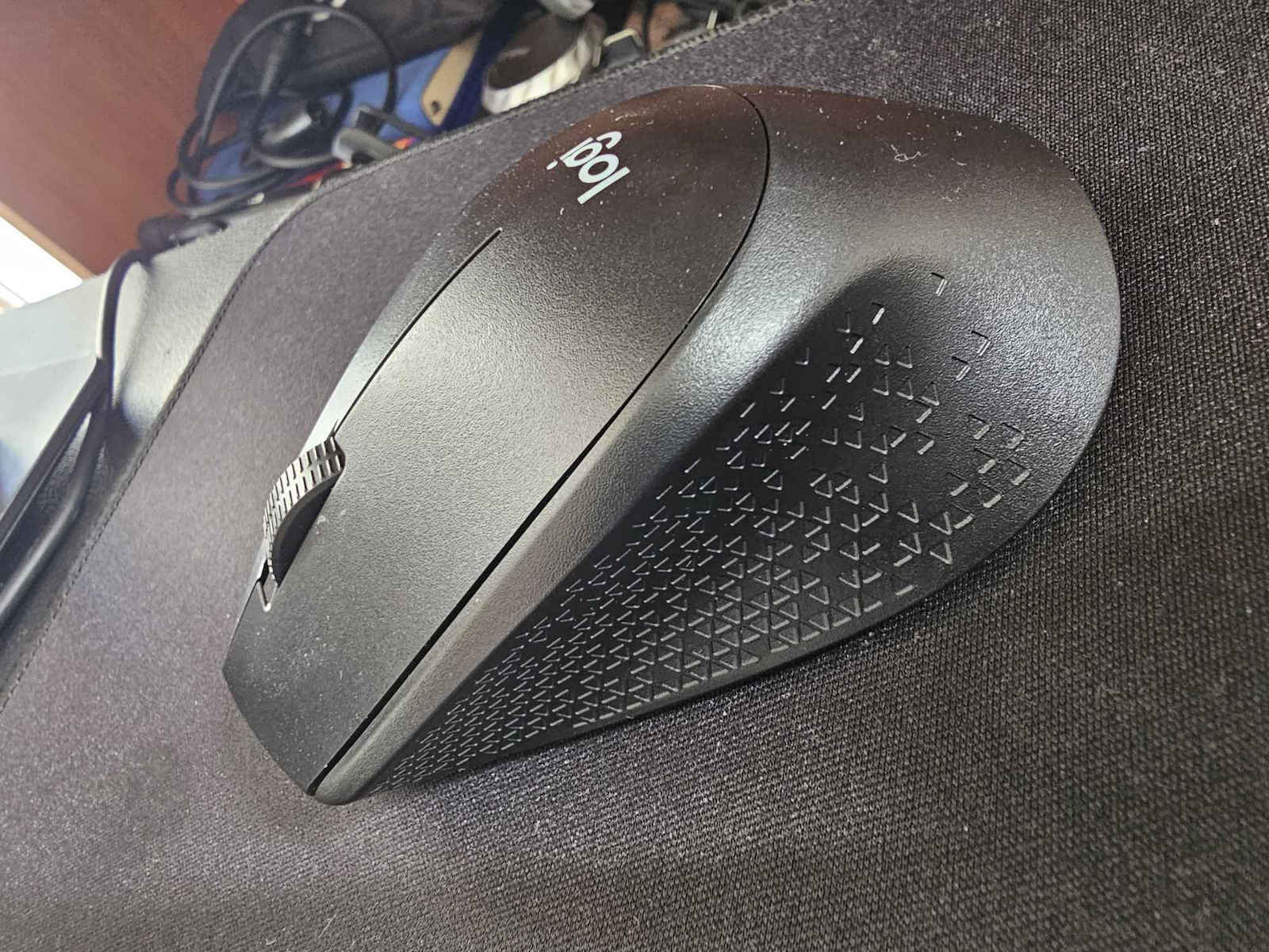 Logitech M330 Silent Plus Wireless Mini Mouse Blue