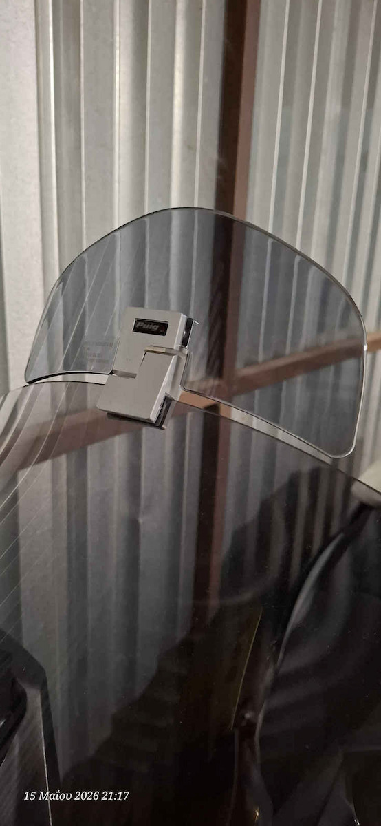 Puig Motorcycle Windshield & Windscreen Visor Extender 4717H