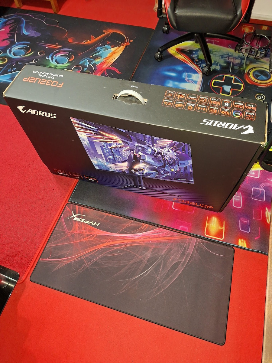 Gigabyte AORUS FO32U2P OLED HDR Gaming Monitor 31.5" 4K 3840x2160 240Hz with Response Time 0.03ms GTG