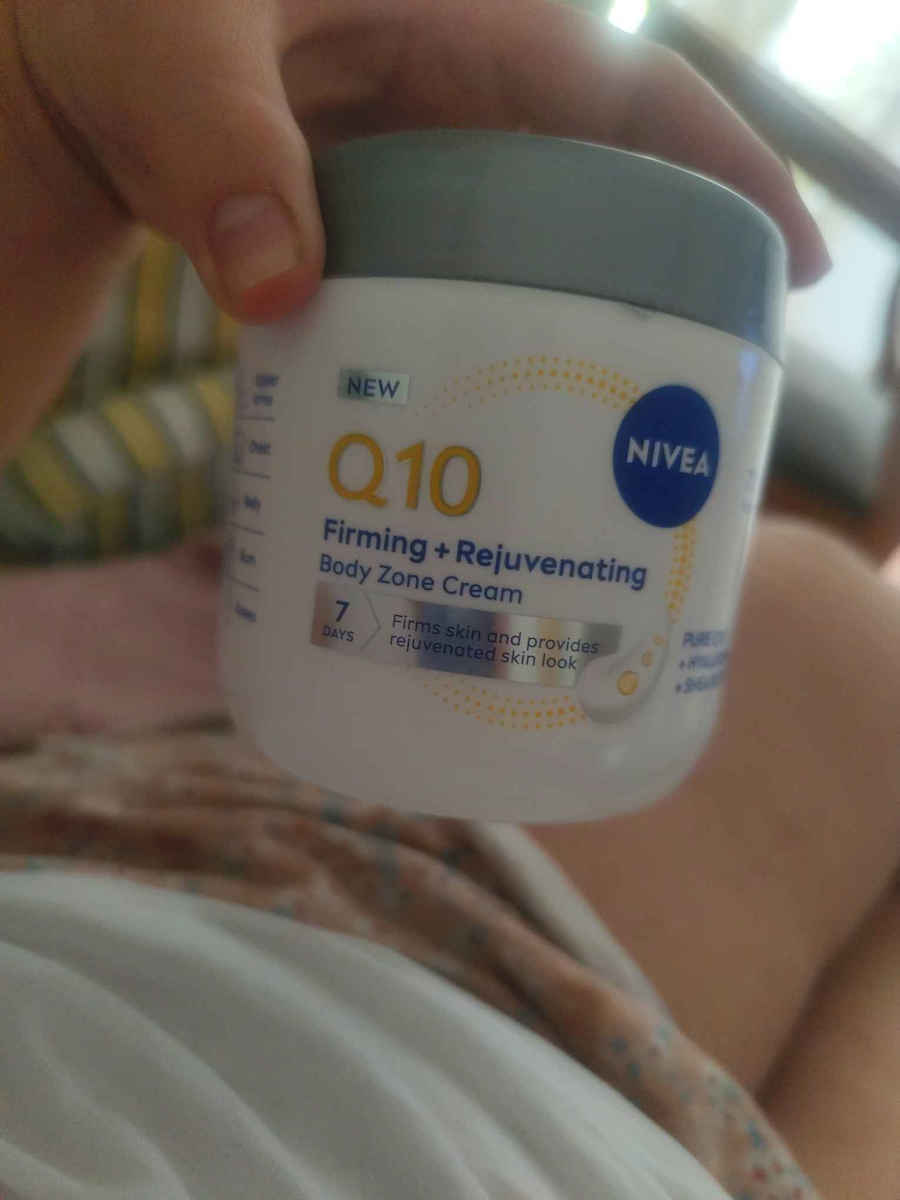 Nivea Q10 Moisturizing Cream Body with Hyaluronic Acid 400ml