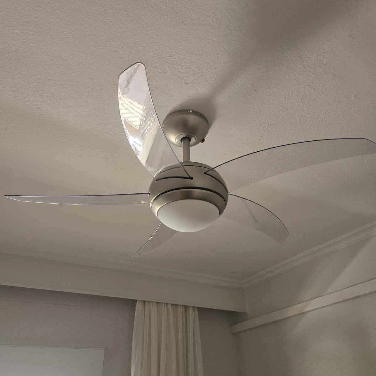Gruppe L44001 Ανεμιστήρας Οροφής 112cm με Φως Ασημί