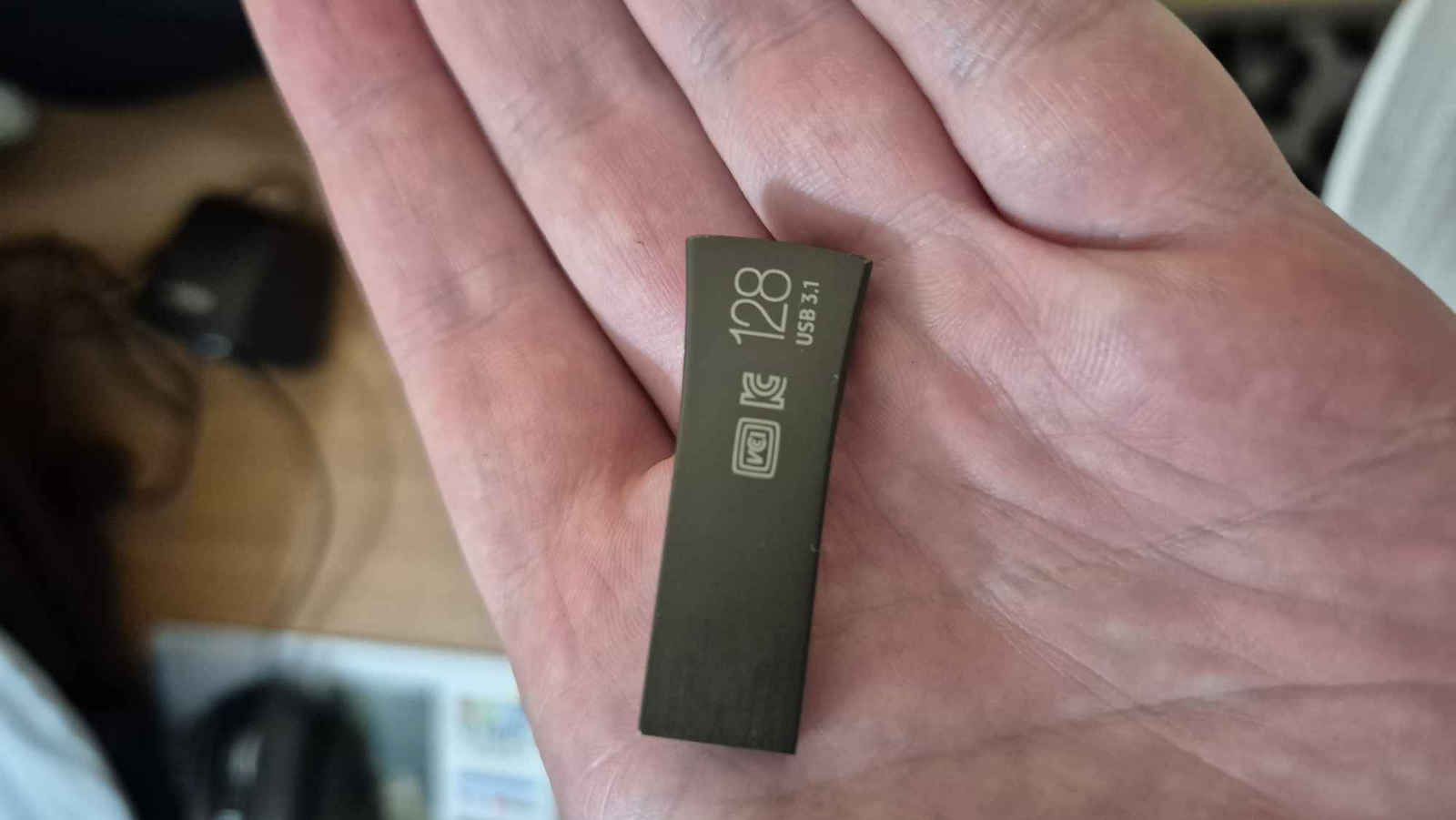 Samsung Bar Plus 64GB USB 3.1 Stick Γκρι