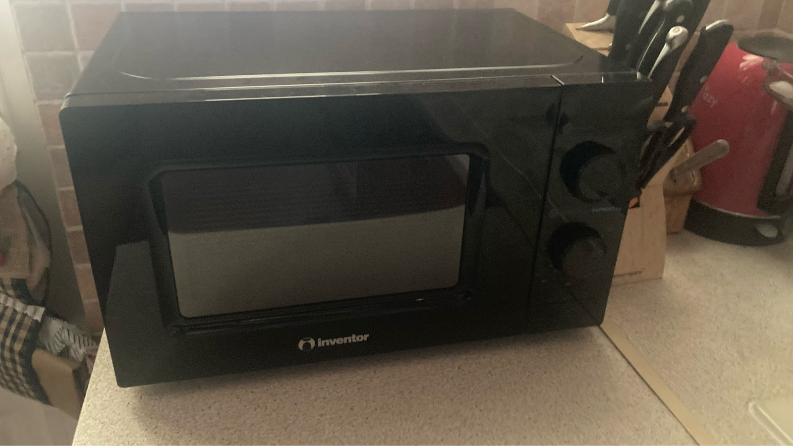 Inventor Microwave Oven 20lt Black