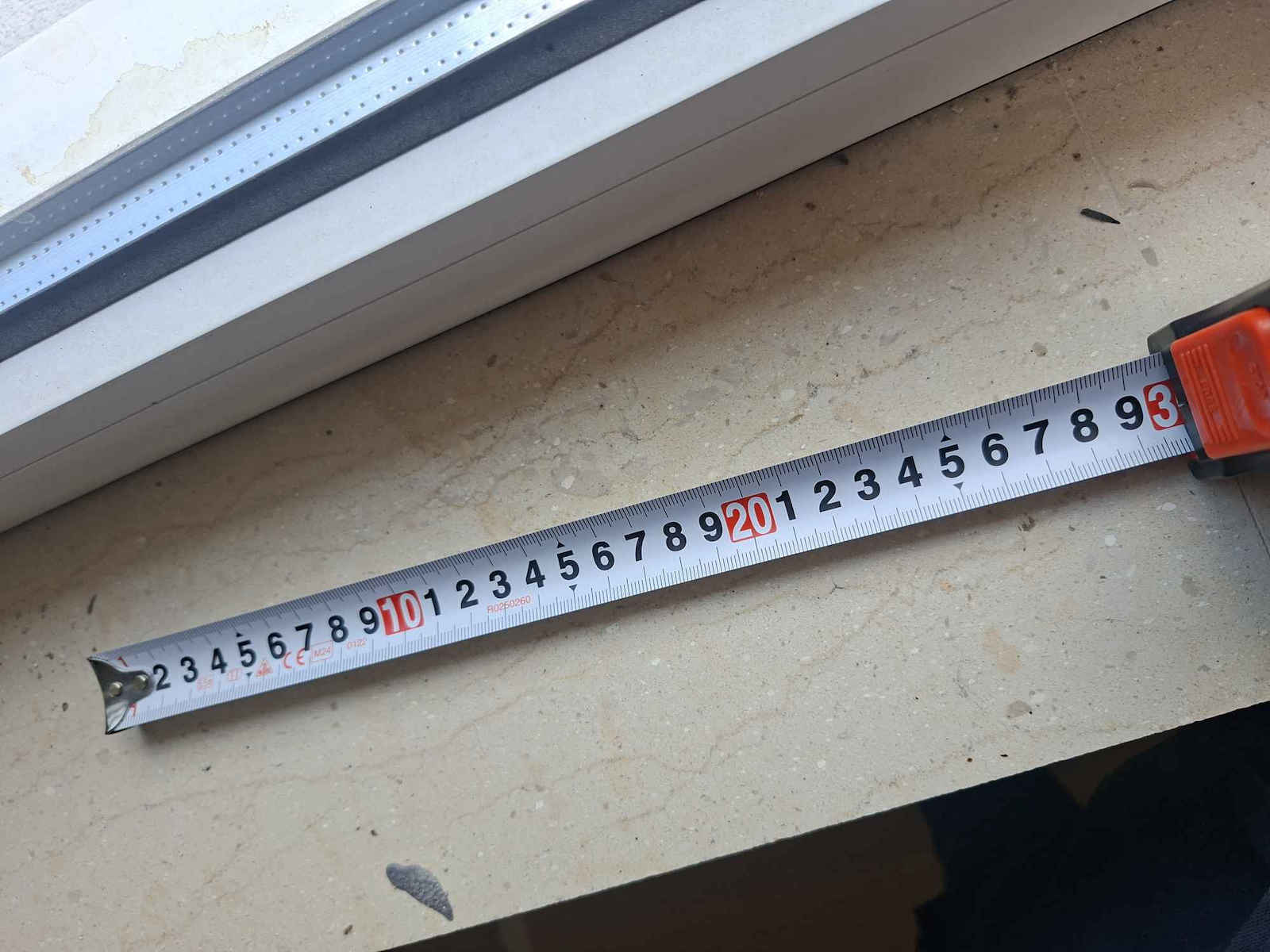 KDS Giant Megalock Tape Measure with Auto-Rewind 25mm x 5.5m
