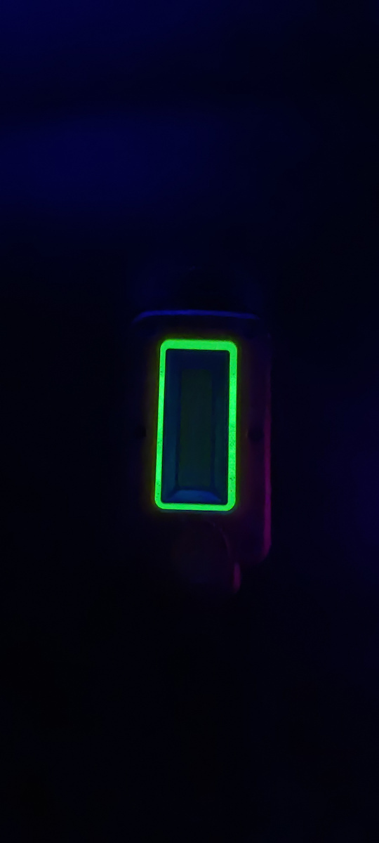 NiteCore Battery Workshop Light LED IPX5 with Brightness up to 600lm NWL20