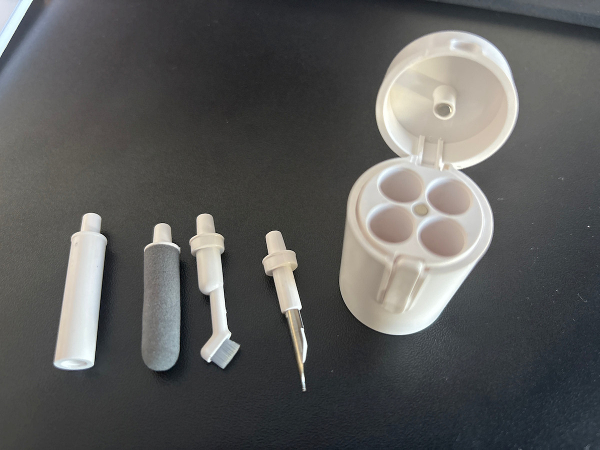 Mini Headphone Cleaning Brush 5 in 1 Headphone Accessory