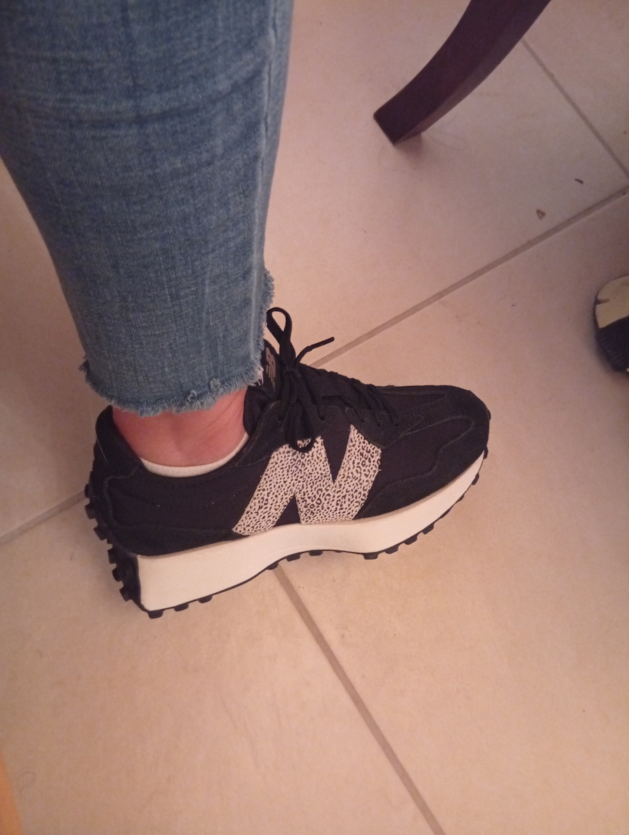 327 Sneakers Black