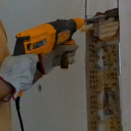 Ingco Impact Demolition Hammer Electric 950W with Chuck SDS Plus