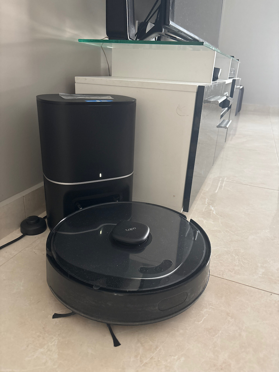 TP-LINK Tapo RV30 Max Plus Aspirator Robot cu Cartografiere Laser și Putere de Aspirație 5300Pa Negru