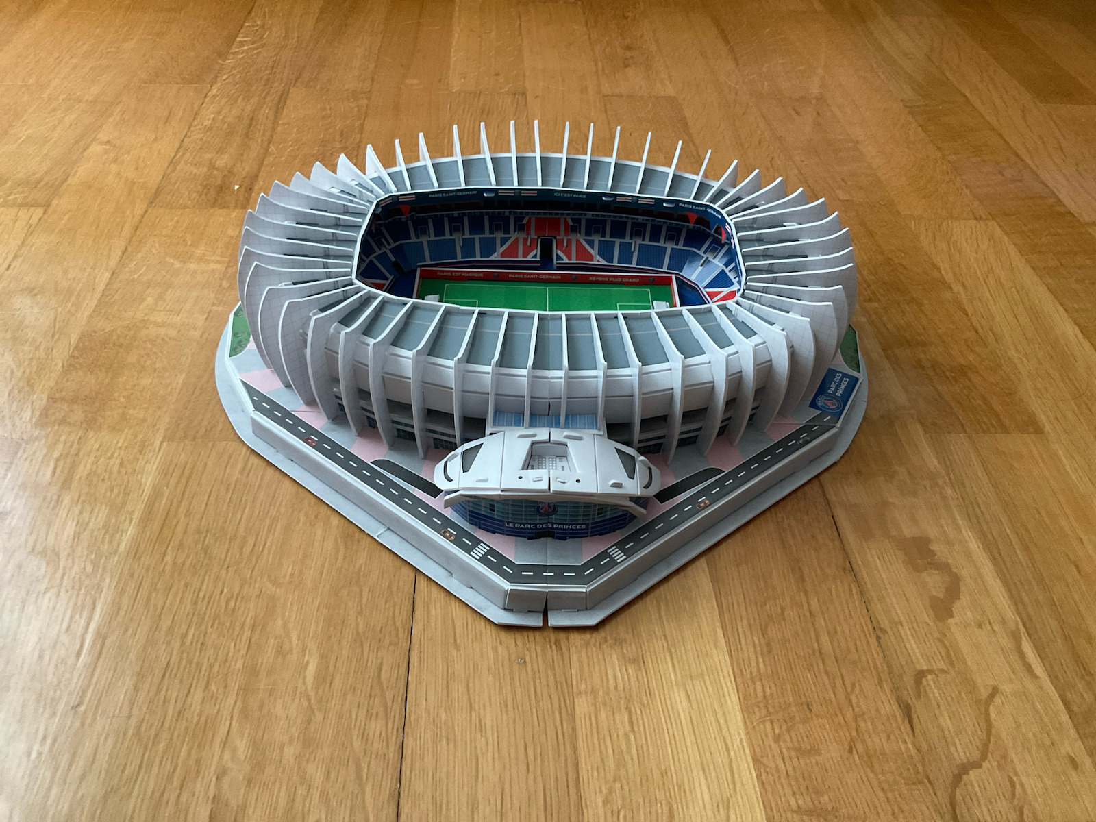 Banbo Toys Psg Parc Des Princes 3D Stadion Puzzle 16812