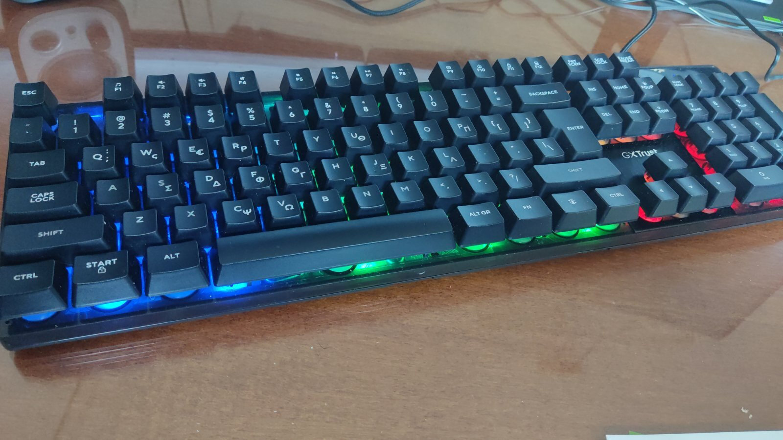 Trust GXT 835 Azor Gaming Πληκτρολόγιο με RGB φωτισμό (Ελληνικό)