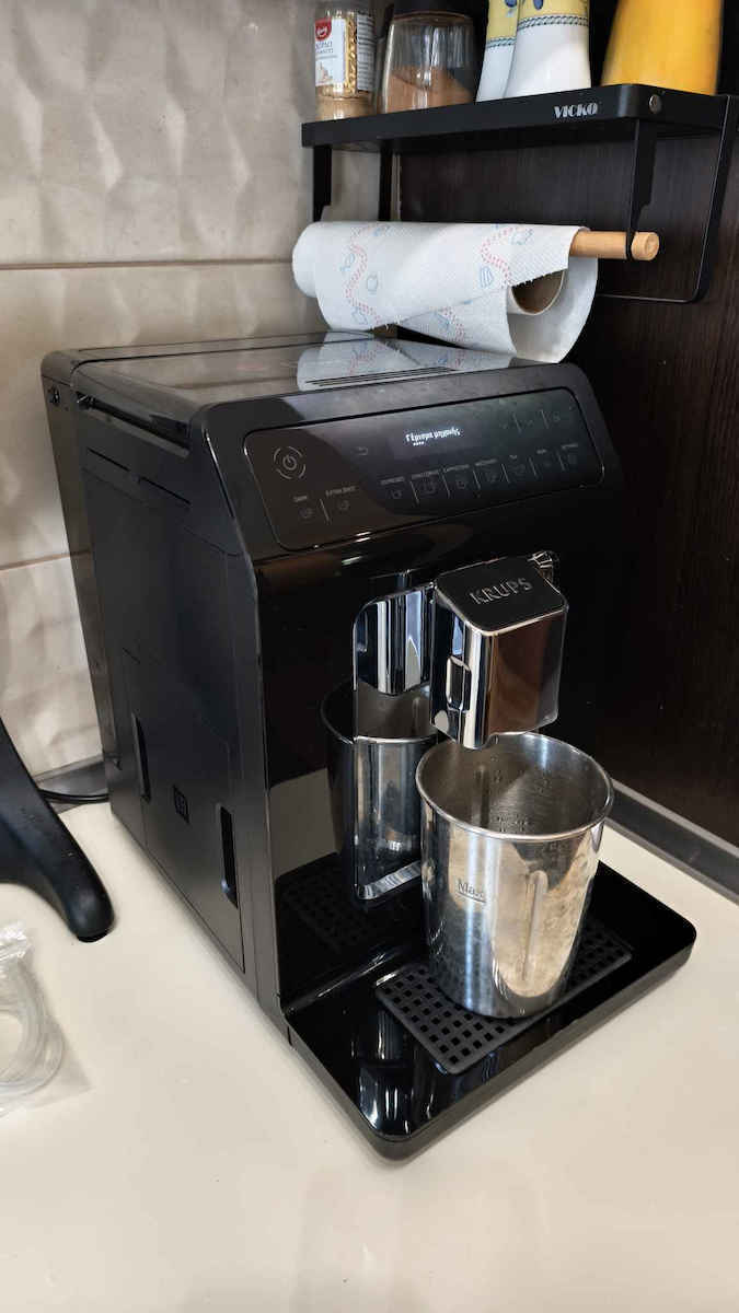 Krups Mașină Automată Espresso 1450W Presiune 15bar cu Măcinător Neagră EA8908