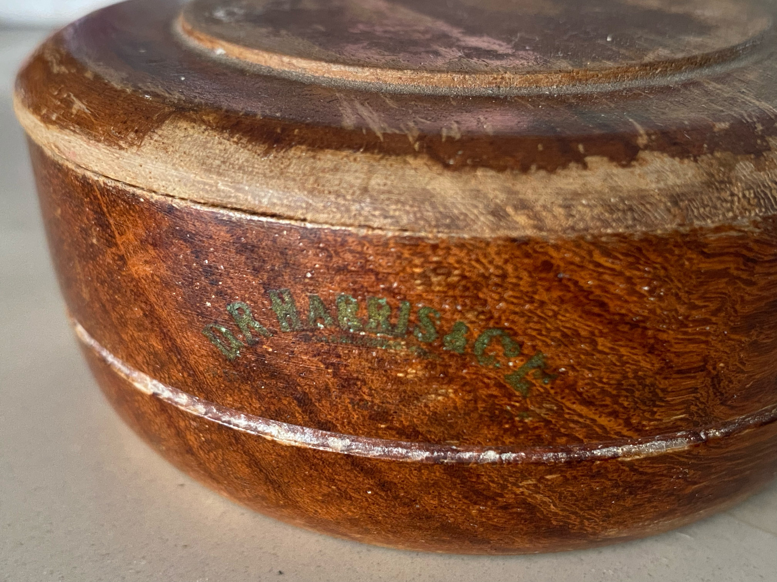 Dr. Harris & Co. Ltd Arlington Σαπούνι Ξυρίσματος σε Ξύλινο Μπωλ 100gr