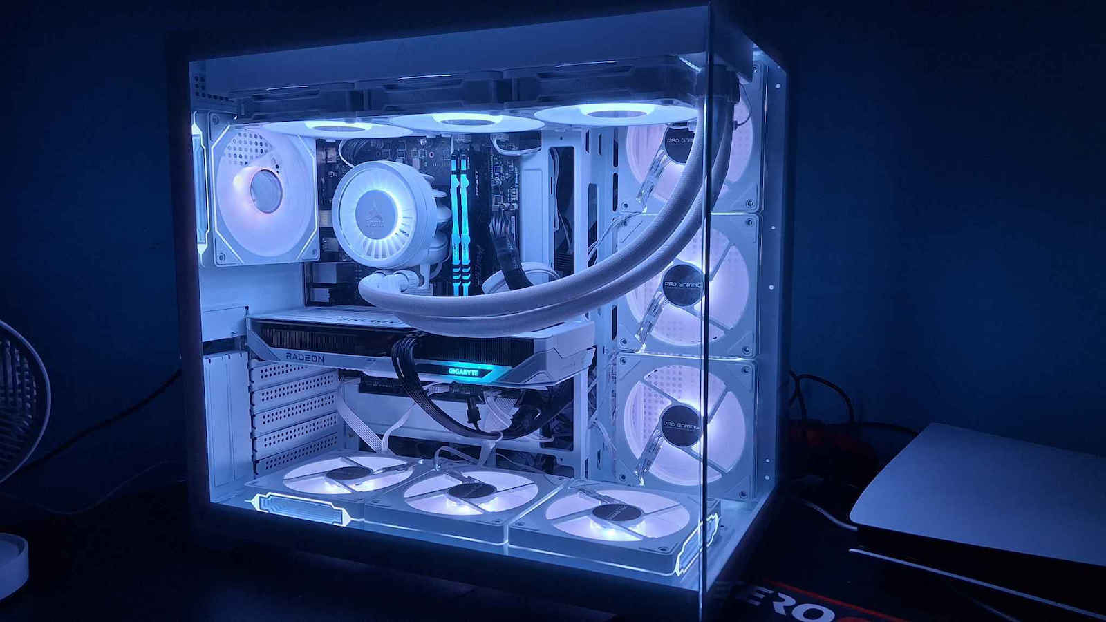 ProGaming Elite Cube Κουτί Υπολογιστή με Πλαϊνό Παράθυρο και ARGB Φωτισμό Μαύρο