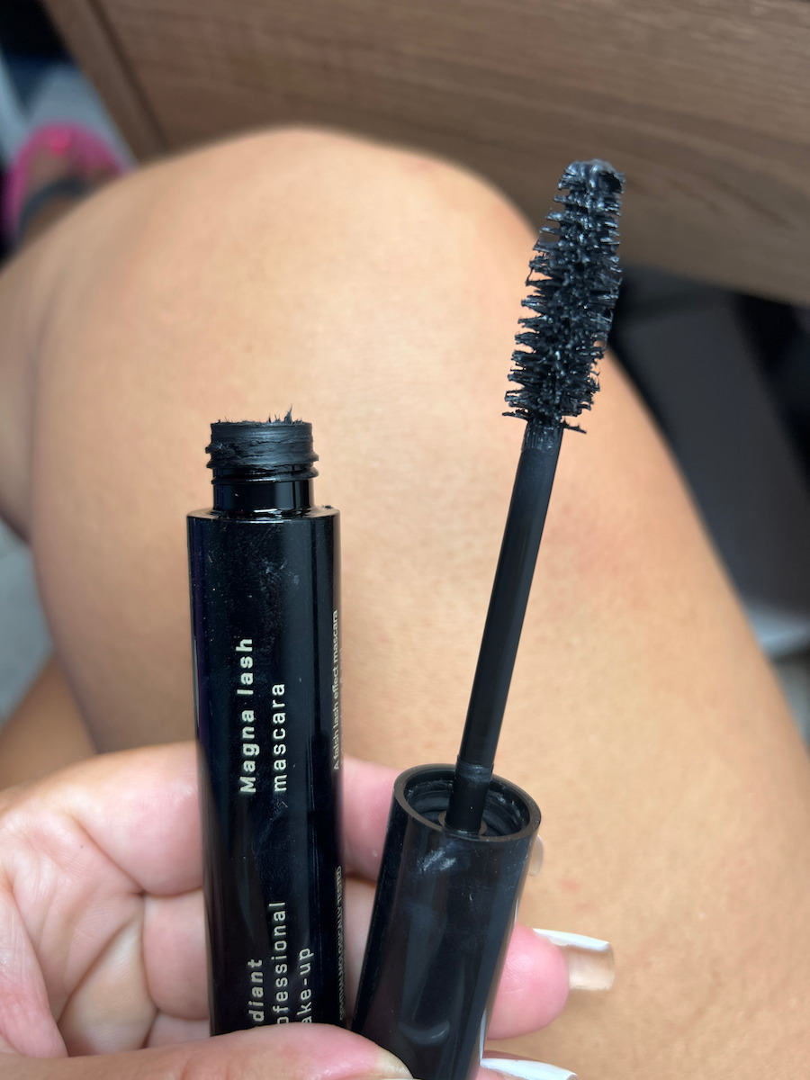 Radiant Magna Lash Mascara for volume Coffee 13ml