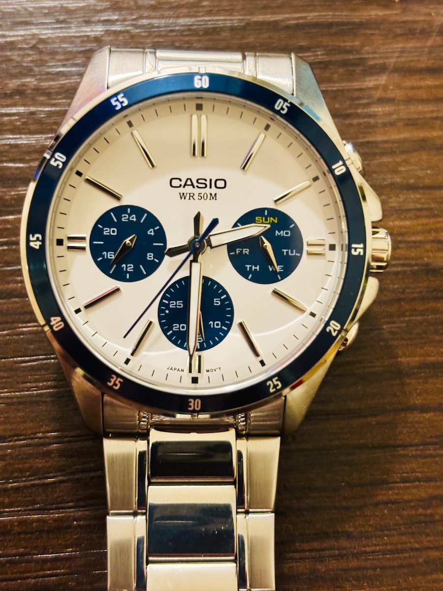 Casio Men's Watch 43mm Chronograph Battery with Silver Metal Bracelet