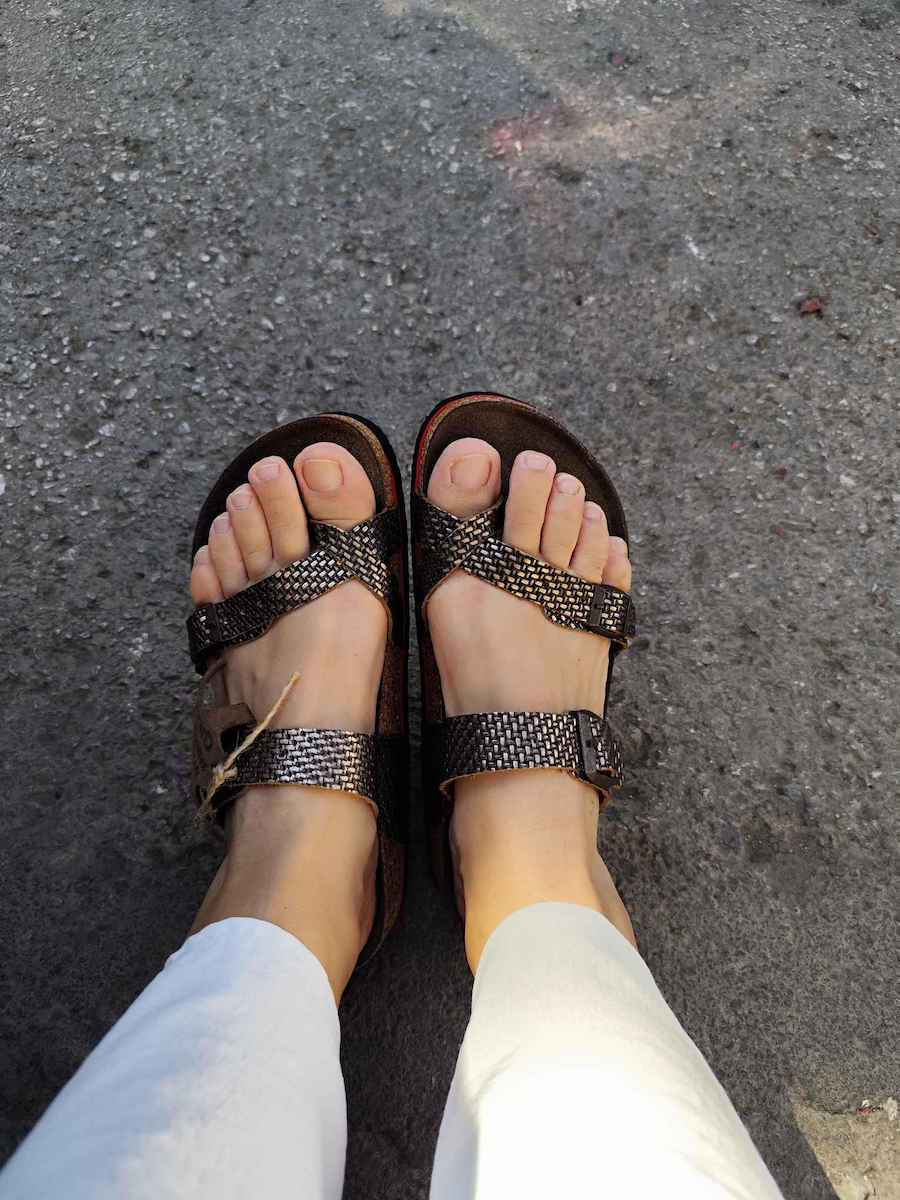 Leather Women's Flat Sandals Anatomic in Brown Color