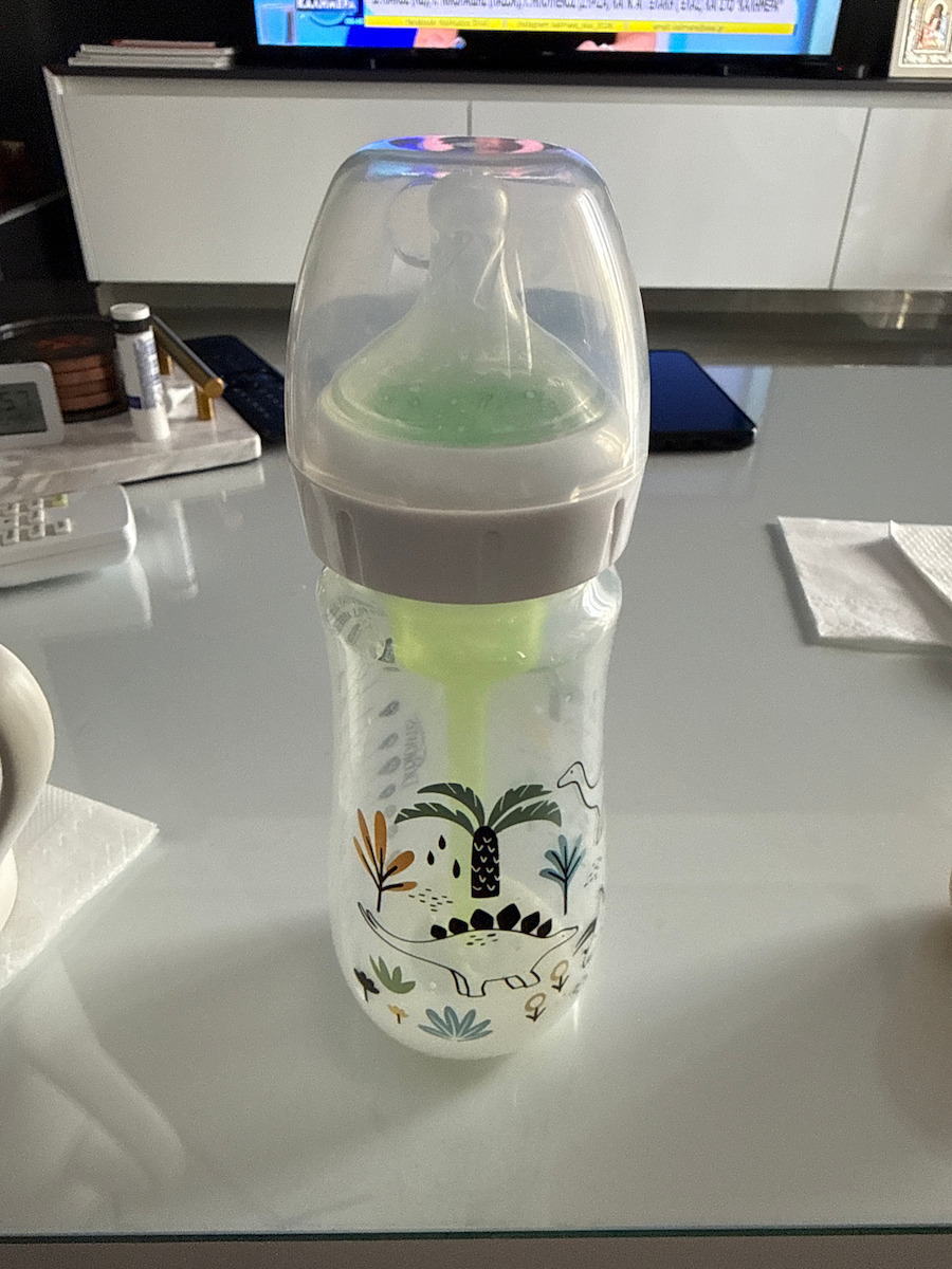 Dr. Brown's Plastic Baby Bottle Set Options Anti Colic Anti-Colic with Silicone Nipple for 0+, 0+ m, months Ocean 270ml