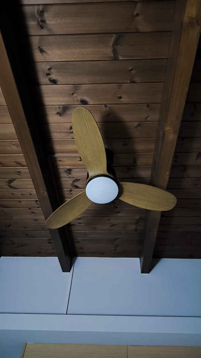 Life Solano Ceiling Fan 91cm with Light Wood-Black
