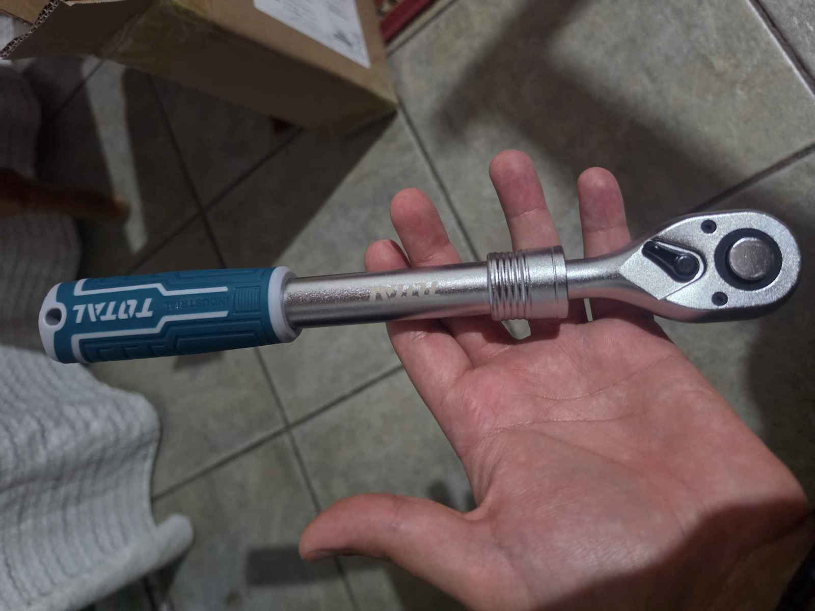Total Ratschen 72 Zähne mit Vierkant 1/2" Länge 45cm.