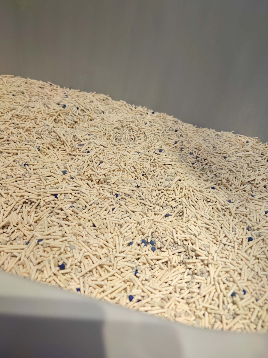 Cature Tofu & Bentonite Bentonite Cat Litter Tofu 5.6kg / 14lt