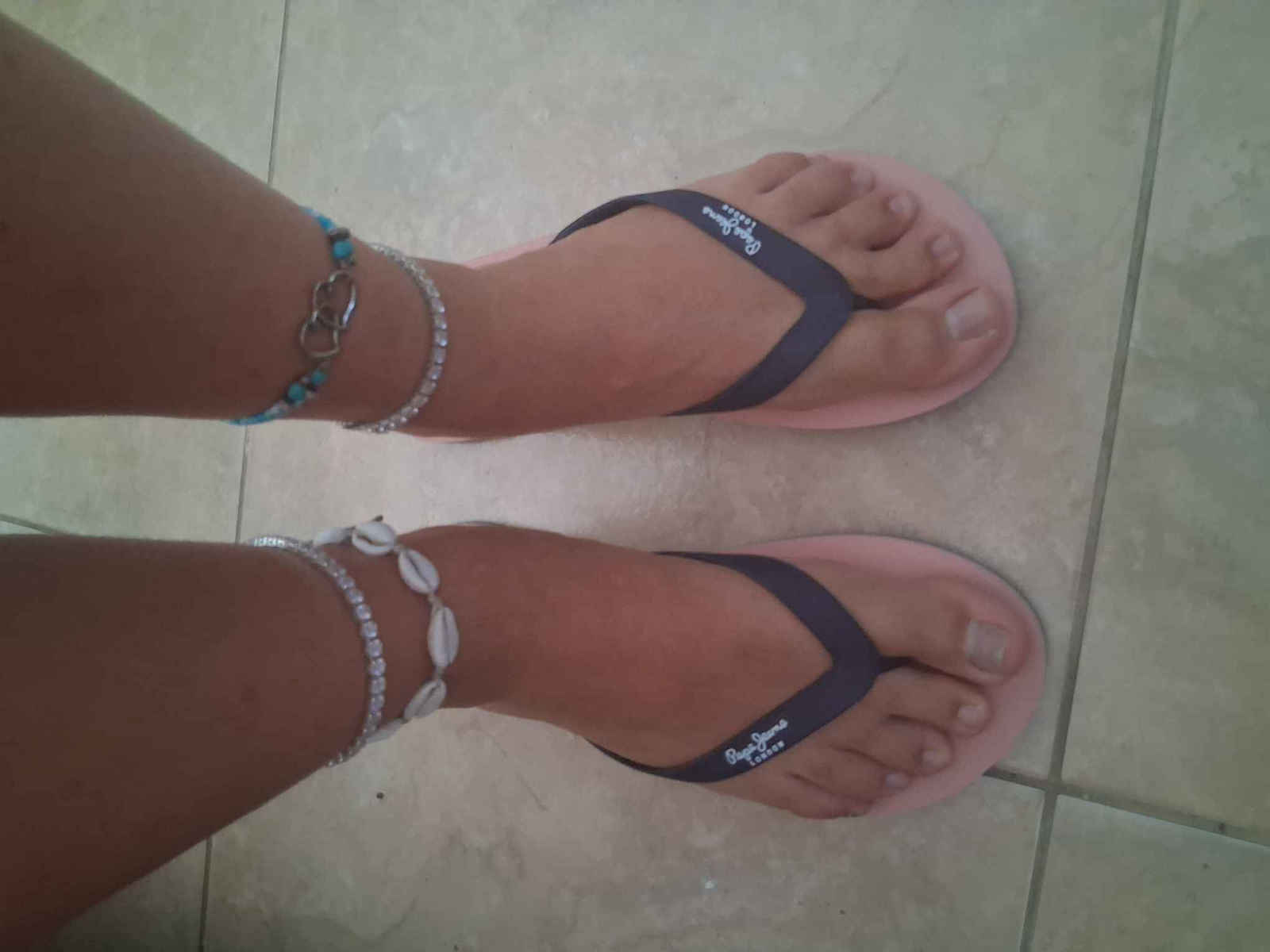 Bay Beach Men's Flip Flops Pink
