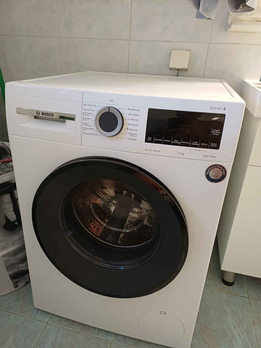 Bosch Πλυντήριο Ρούχων 9kg με Τεχνολογία Ατμού 1400 Στροφών AntiStain WGG244ZHGR