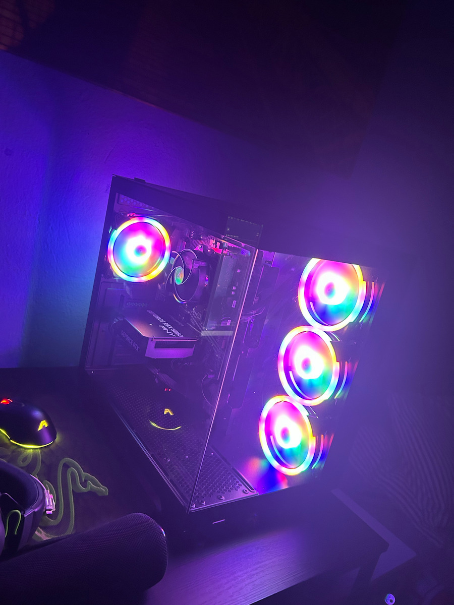 Vengeance GhostOps-V57 Gaming Desktop PC (Ryzen 7-5700X/32GB DDR4/1TB SSD/GeForce RTX 5060/No OS)