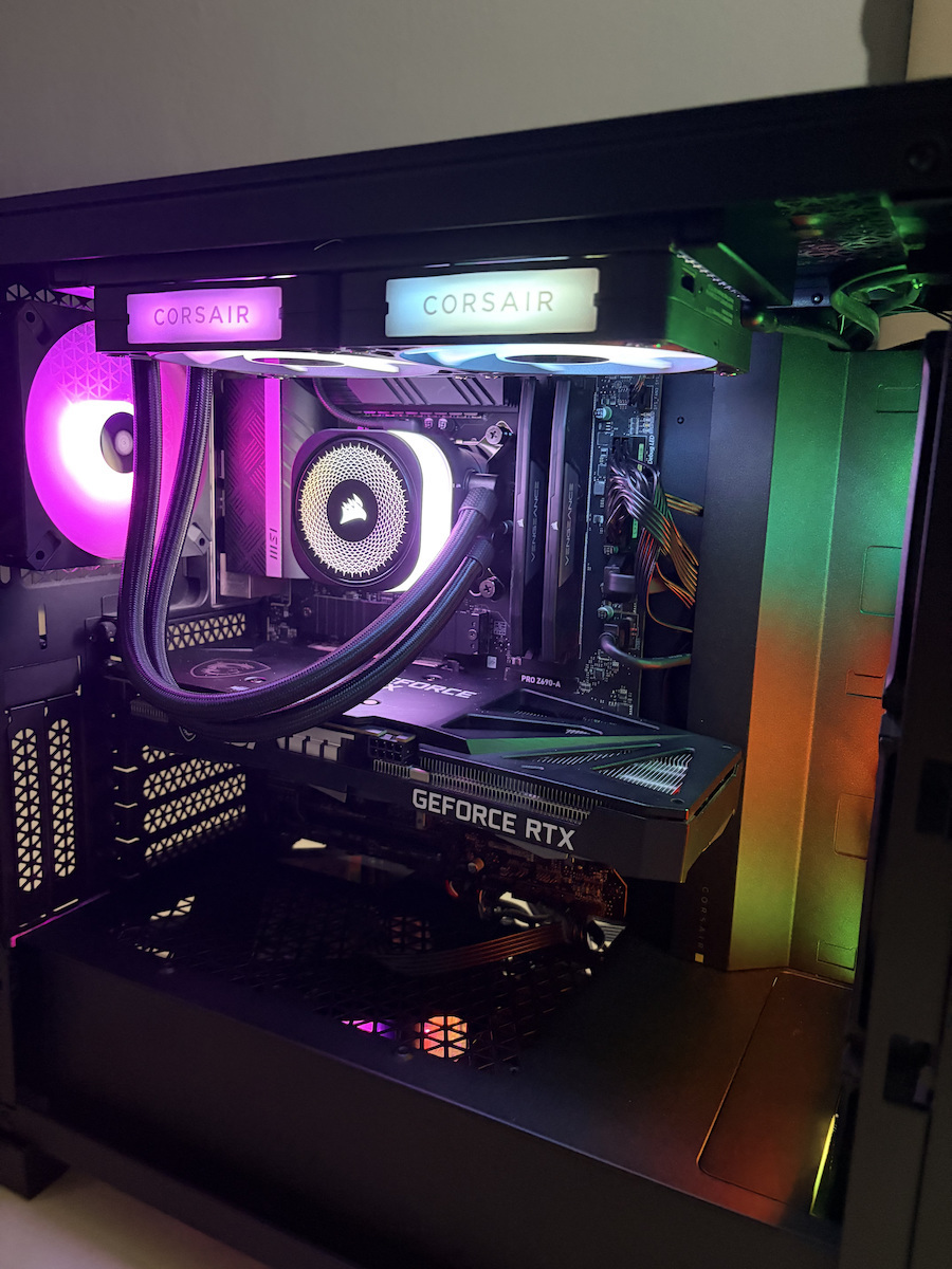 Corsair ICUE Link Titan 240 RX RGB Sistem de Răcire cu Apă AIO CPU cu 2 Ventilatoare de 120mm Albă