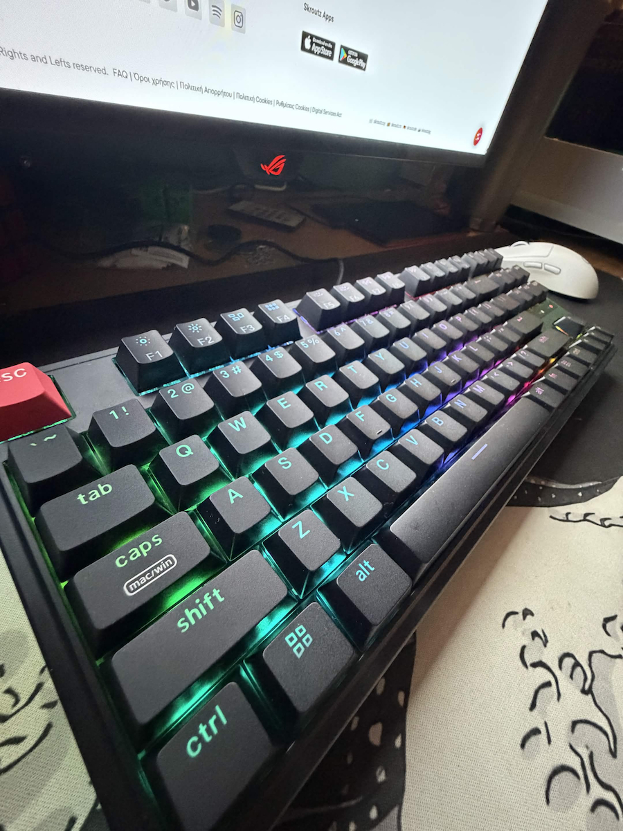Keychron C3 Pro 8K QMK C3PX-H1 Gaming Mechanical Keyboard Tenkeyless with Keychron Super Red switches and RGB lighting (English US)