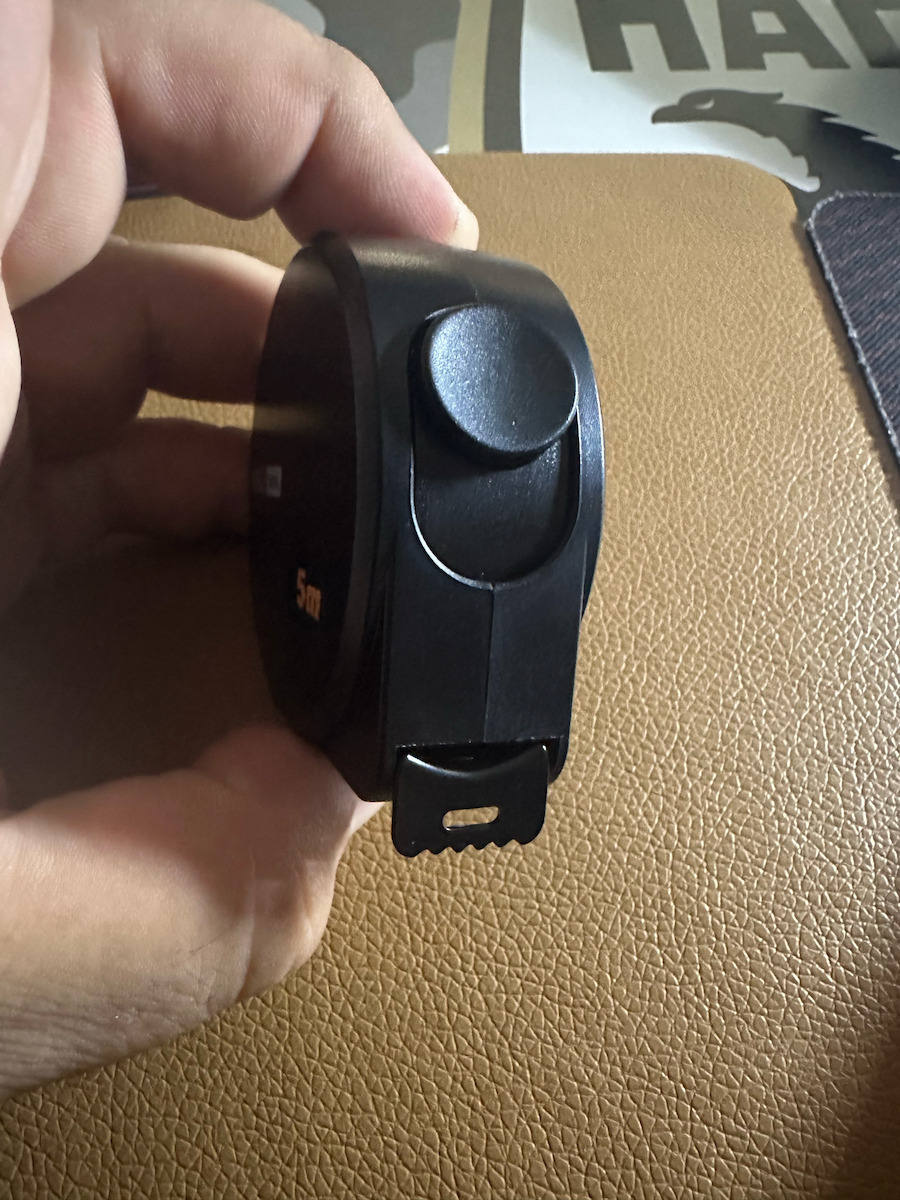 Deli Banda de măsurat cu resetare automată 19mm x 5m