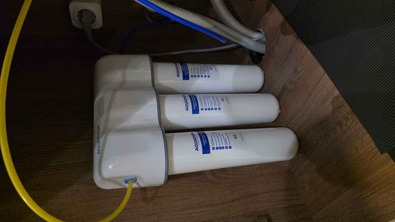 Aquaphor Water Filtration System Triple Under Sink with Faucet 522141