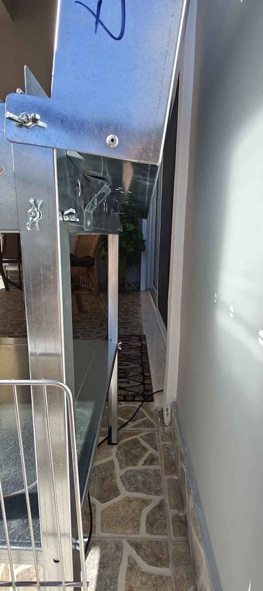 Pitsilos Γαλβανιζέ Ψησταριά Κάρβουνου με Καπάκι 55x40εκ.