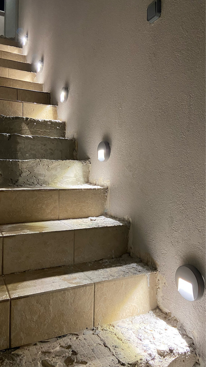 Eurolamp Стенна Външна Таванна Лампа LED IP65 3W с Естествено Бяло Осветление 13.5x13.5x13.5см
