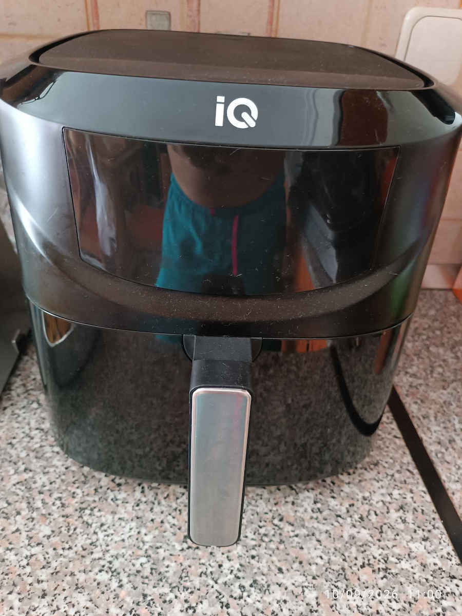 IQ Air Fryer 8lt Black AF-004