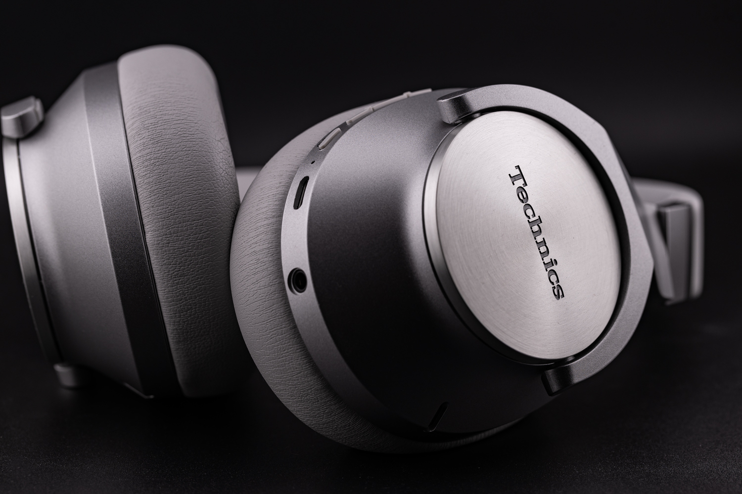 Technics EAH-A800E Ασύρματα / Ενσύρματα Over Ear Ακουστικά με 50 ώρες Λειτουργίας και Quick Charge Μαύρα