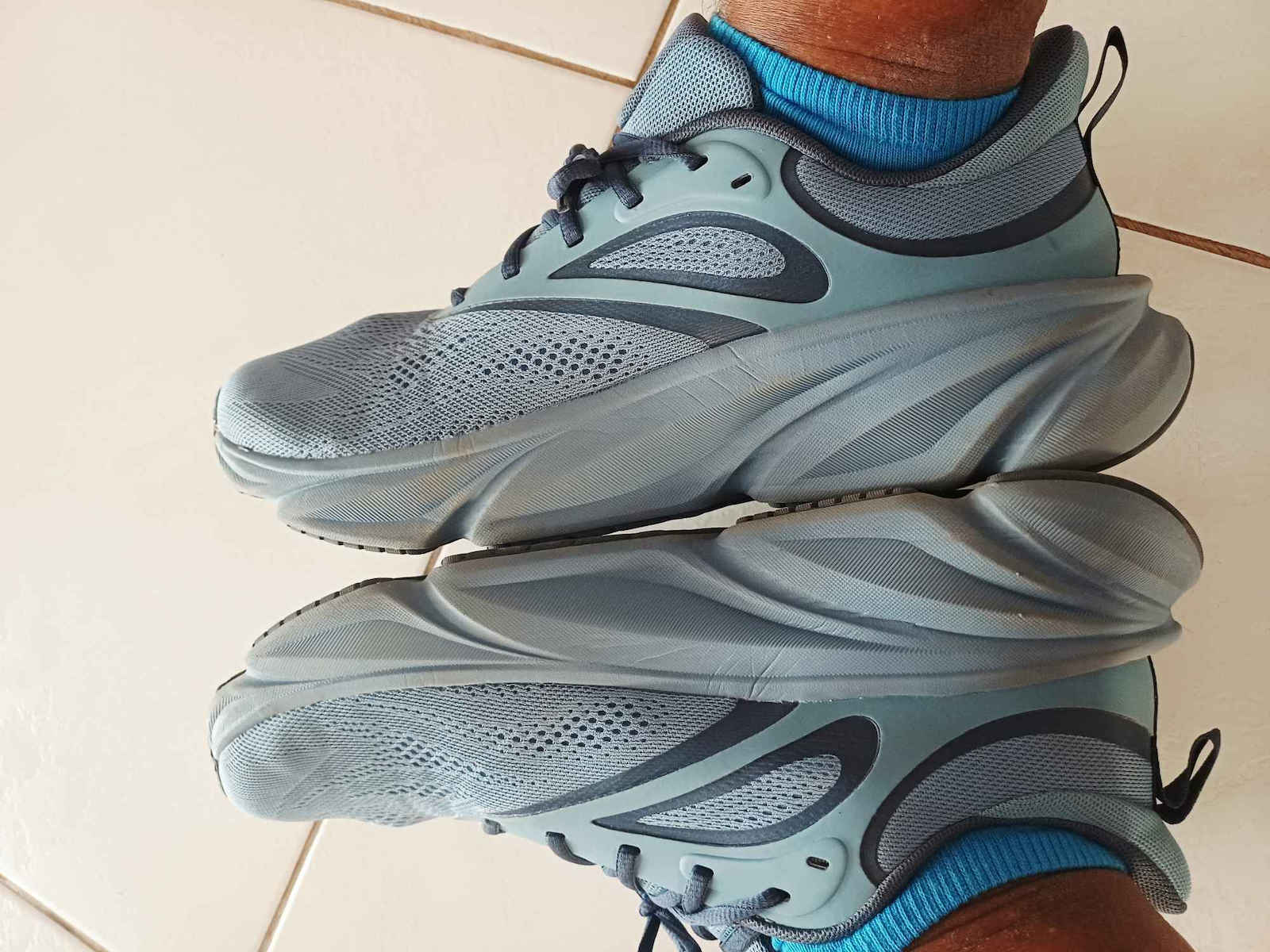 Charged+ Rogue 6 Мъжки Спортни Обувки Running Черни / Бели