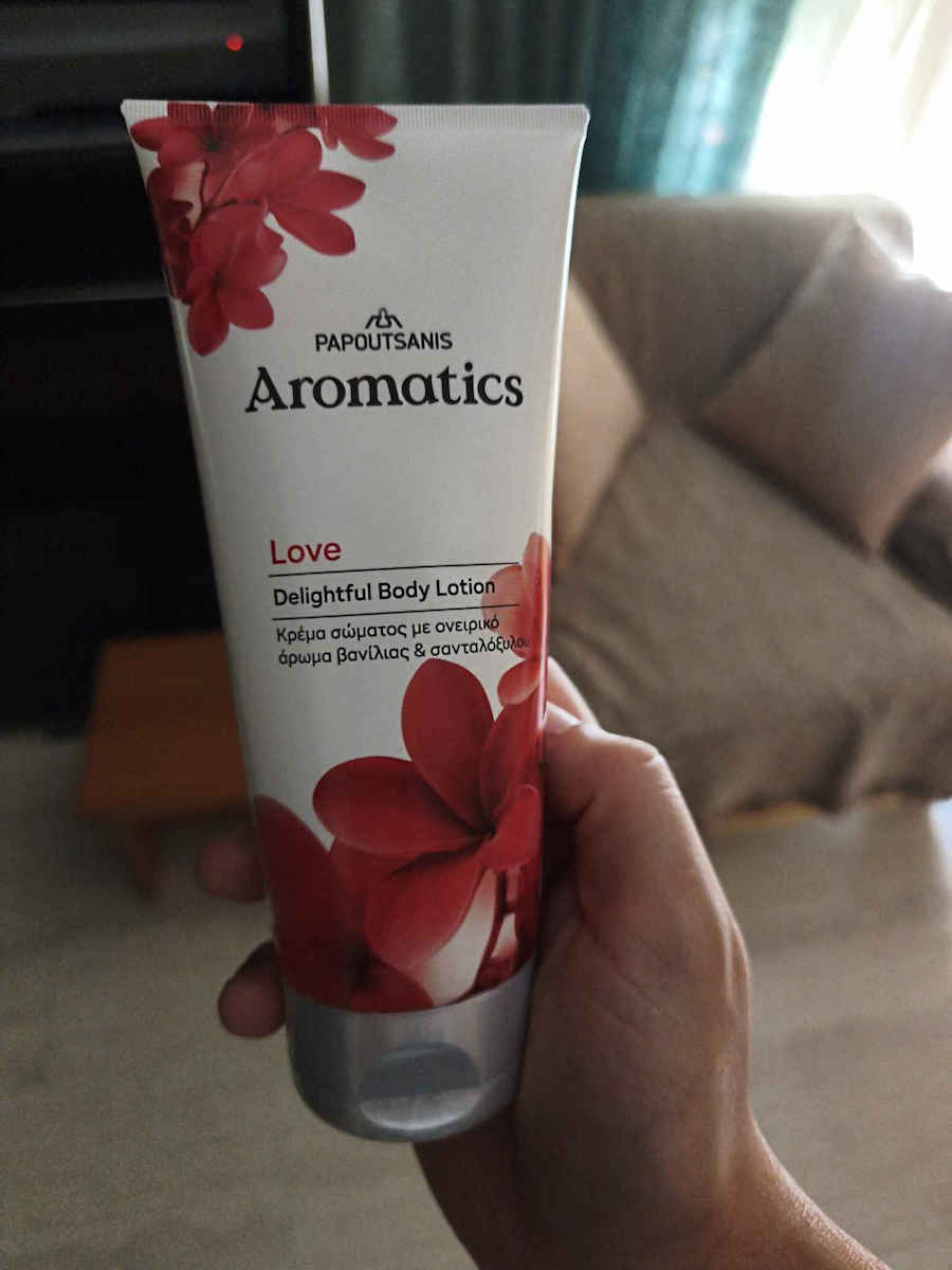 Papoutsanis Aromatics Love Moisturizing Lotion Body with Aroma Vanilla 200ml