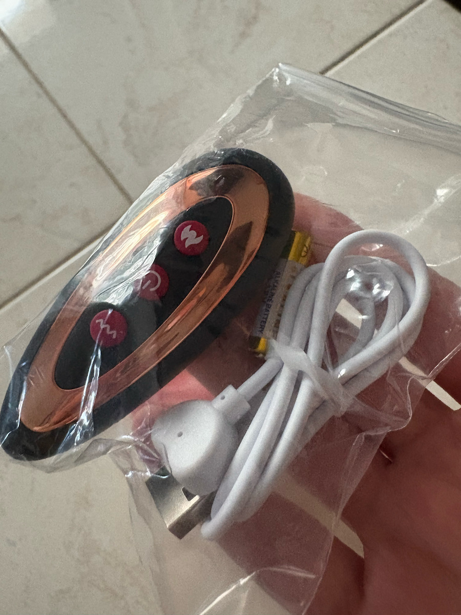 Smd Equalizer Vibrator Realist Dildo 23cm cu Funcție de Lins, Mișcare de Împingere și Încălzire Grosime Extra Flesh
