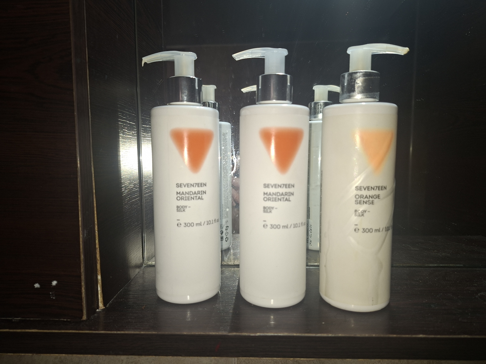Mandarin Oriental Moisturizing Body Milk for All Skin Types 300ml