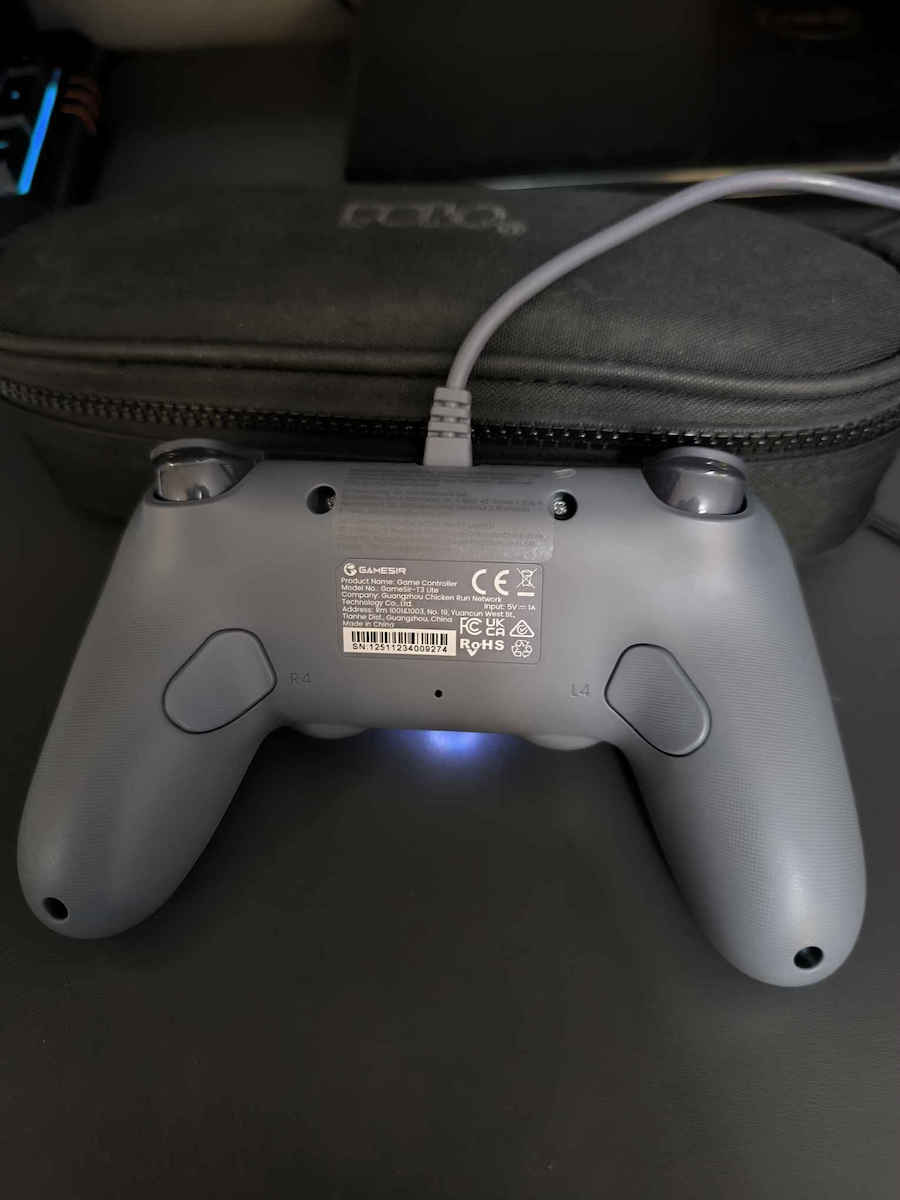 T3 Verkabelter Gamepad mit Hall-Effekt-Sticks für Android / PC Grau