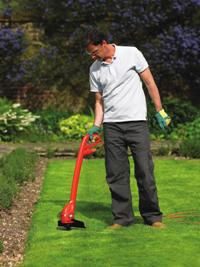 Black & Decker Ηλεκτρικό Χορτοκοπτικό Ώμου / Χειρός 250W 1.3kg